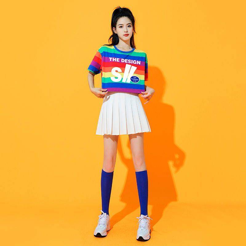 500977 colour shirt + 6820 white dress